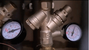 Редуктор давления воды с фильтром и манометром Valtec VT.082