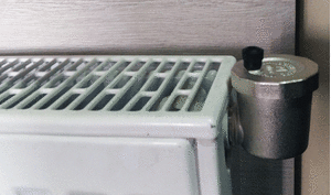 Автоматичний повітровідвідник кутовий для опалення Valtec VT.502.NA