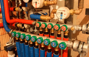 Колектор для води під плоску прокладку з регулюючими вентилями FAR FK 382