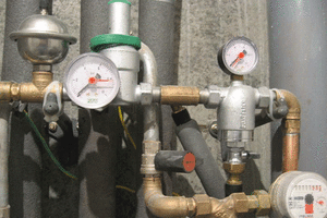 Самопромивний фільтр ЗР-ВР 100 мкм з манометром FAR FA 3946