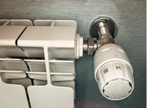 Радіаторний кутовий кран з термоголовкою Danfoss 013G5143