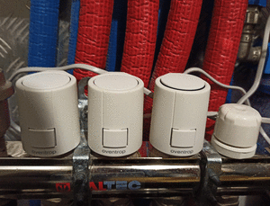 Сервопривід для опалення нормально відкритий М30х1,5 Oventrop