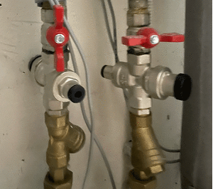 Редуктор тиску води пружинний Bugatti 977 Illinois