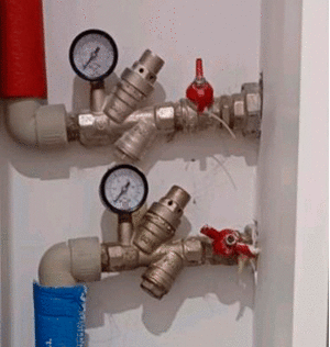 Редуктор давления воды с фильтром и манометром Valtec VT.082