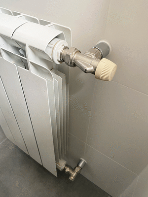 Термостатичний клапан з попереднім налаштуванням Oventrop 1183904